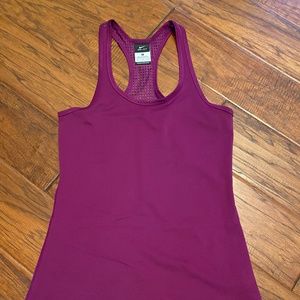 Nike Slim Fit Mesh Back Tank